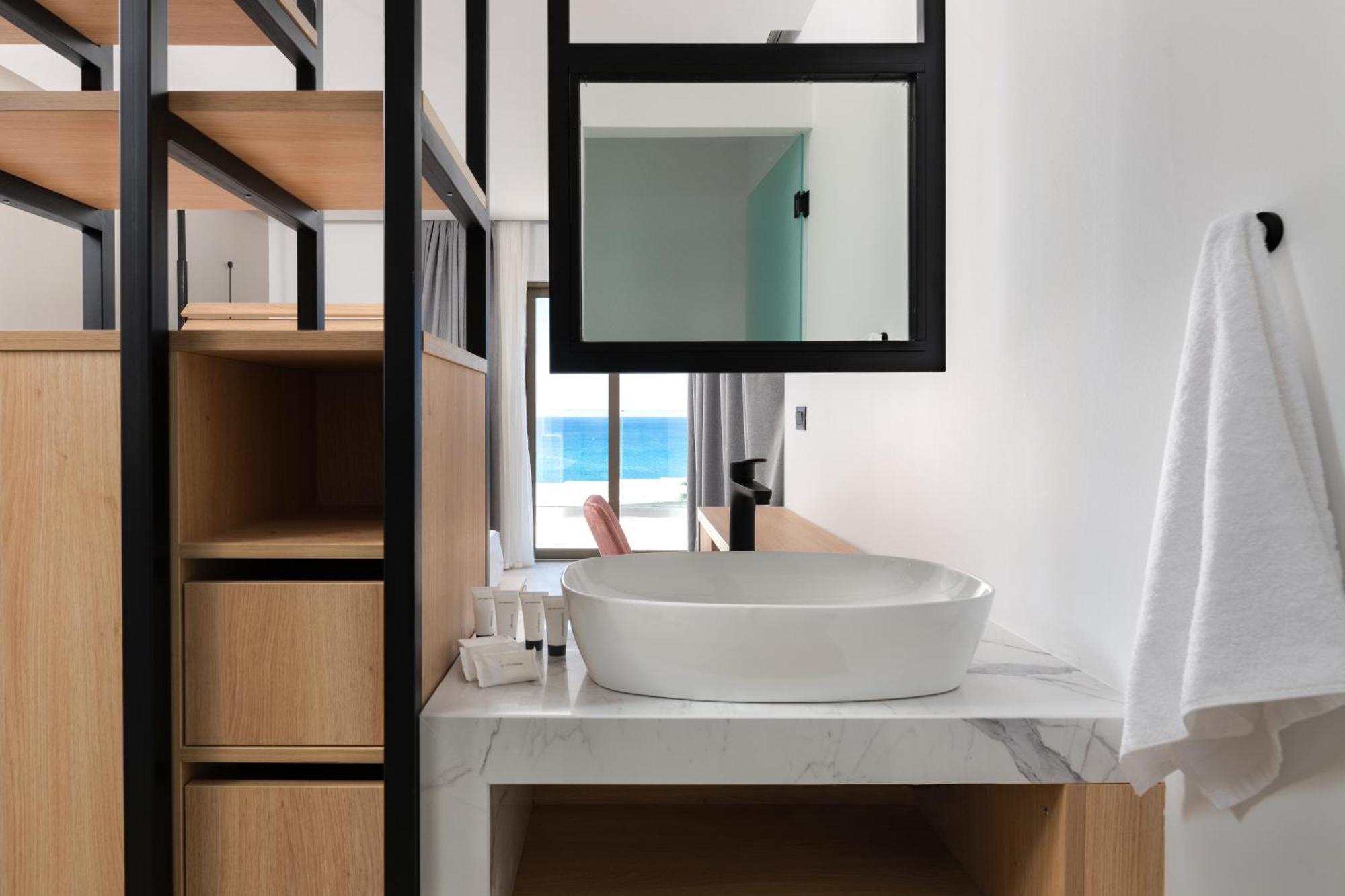Paralos Rodos Lifestyle Kolymbia