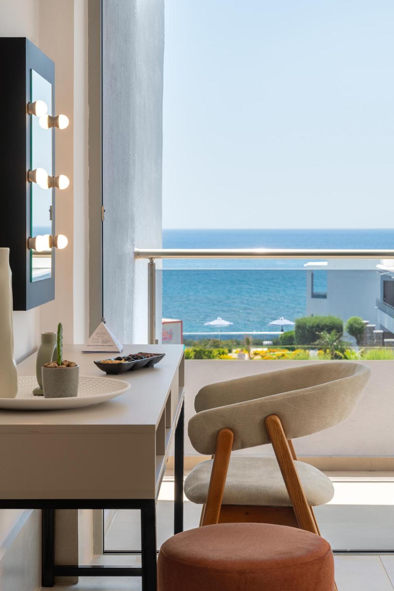 Paralos Rodos Lifestyle Kolymbia